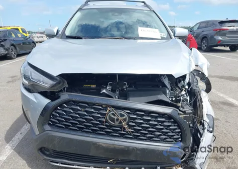 2022 Toyota Corolla Cross Le from USA, damaged, VIN 7MUCAABG0NV034217